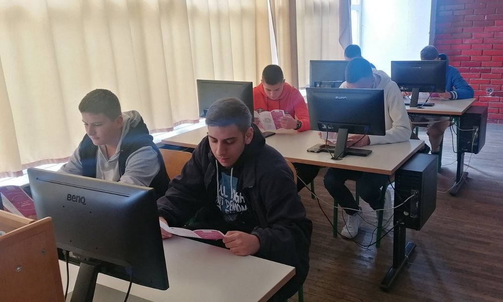 Predavanje Moja prava i moje obaveze elektro skola 2